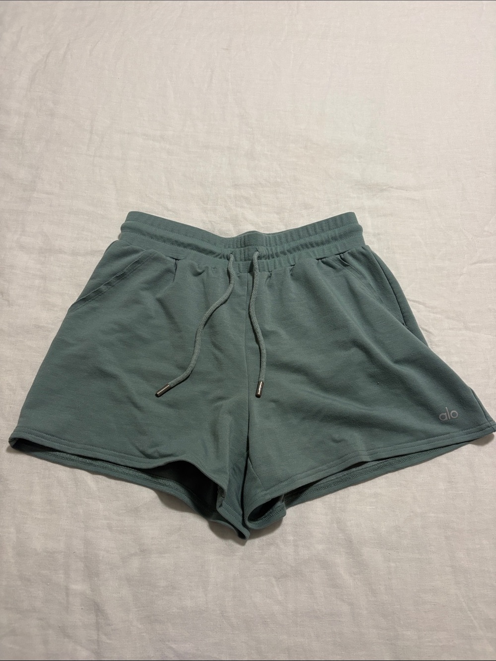 Alo Yoga Lounge Star Dreamy Shorts in Soft Seagrass